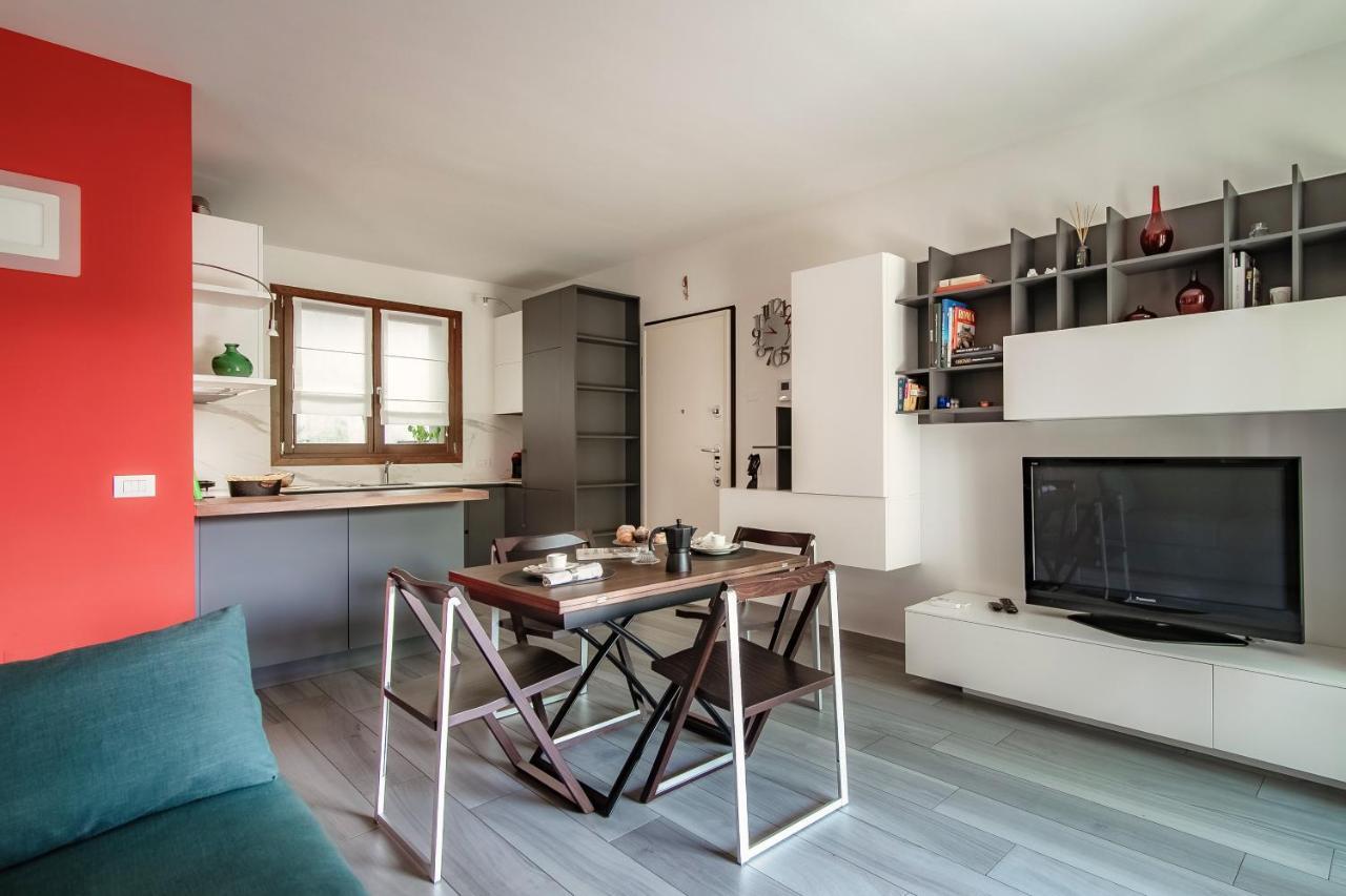 ארגגנו Joivy Luxury Flat & Lake Como View מראה חיצוני תמונה
