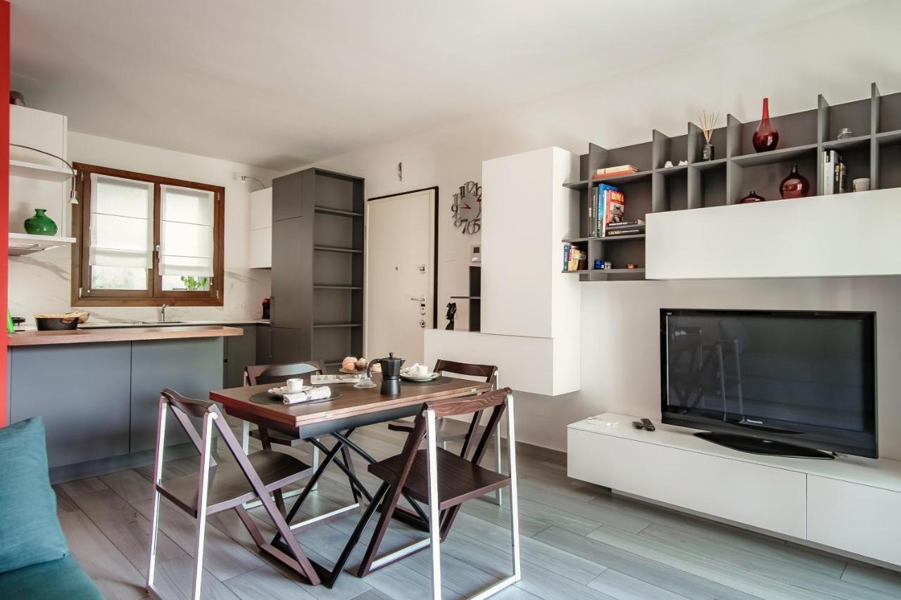 ארגגנו Joivy Luxury Flat & Lake Como View מראה חיצוני תמונה